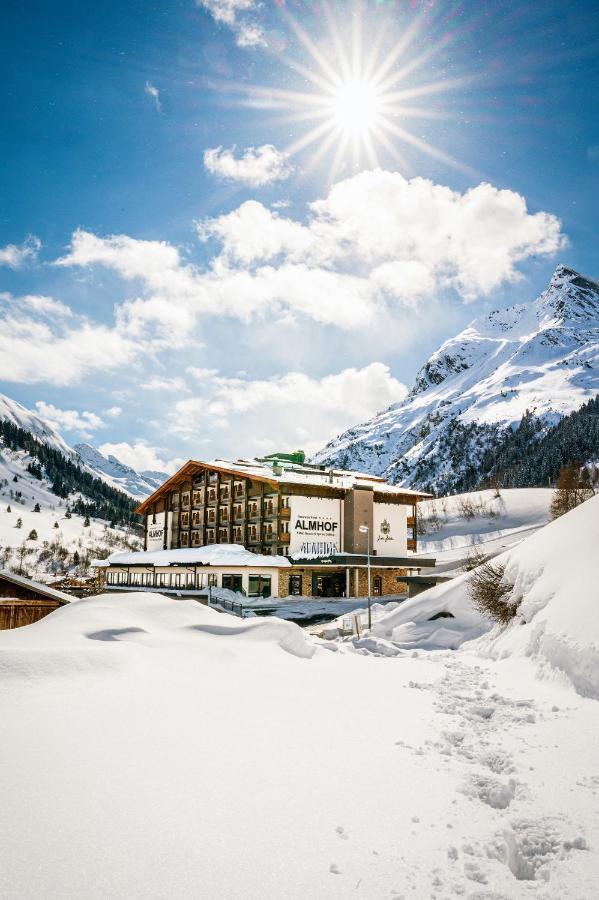 Hotel Almhof Galtür Exterior foto